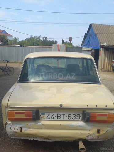 LADA (VAZ) 2106-4