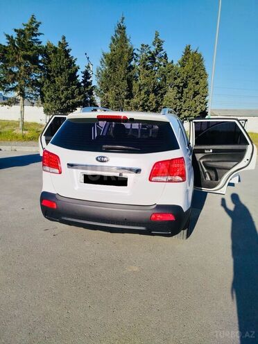 Kia Sorento 2011, 224,000 km - 2.0 l - Bakı