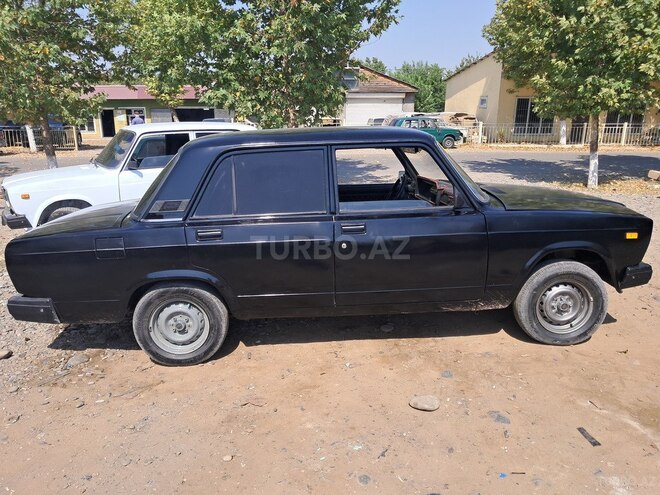 LADA (VAZ) 2107 2003, 186,000 km - 1.6 l - Füzuli