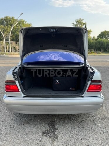Mercedes E 220 d 1999, 540,000 km - 2.2 l - Mingəçevir
