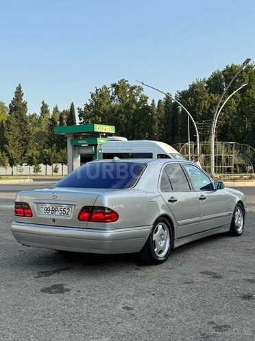 Mercedes E 220 d 1999, 540,000 km - 2.2 l - Mingəçevir