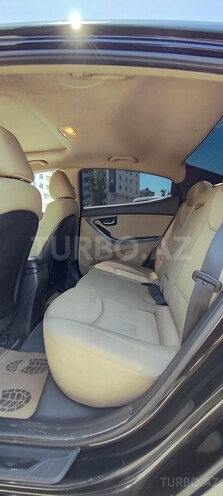 Hyundai Elantra 2012, 176,000 km - 1.6 l - Bakı