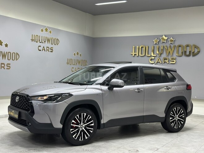 Toyota Corolla Cross 2024, 8,450 km - 2.0 л - Bakı