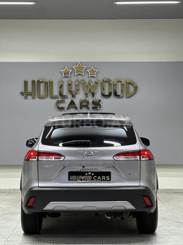 Toyota Corolla Cross 2024, 8,450 km - 2.0 л - Bakı