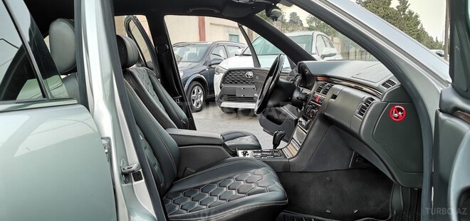 Mercedes E 220 d 2000, 223,000 km - 2.2 л - Sumqayıt
