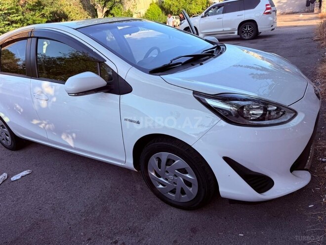 Toyota Aqua 2018, 33,000 km - 1.5 л - Bakı