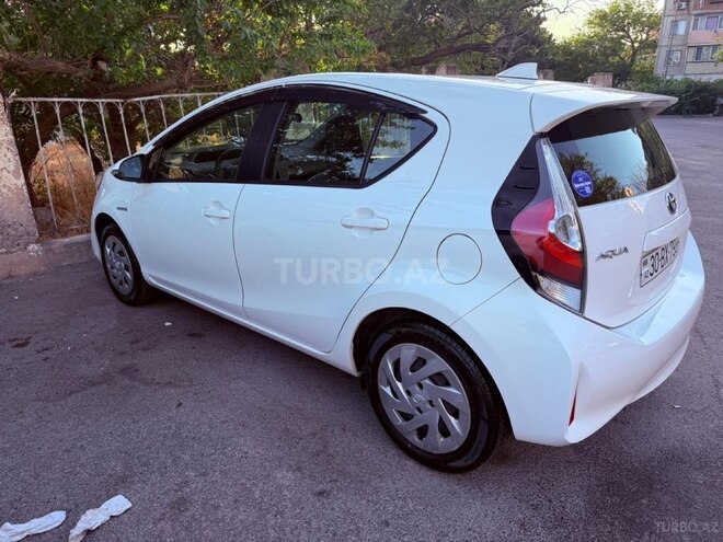 Toyota Aqua 2018, 33,000 km - 1.5 л - Bakı