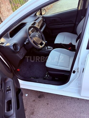 Toyota Aqua 2018, 33,000 km - 1.5 л - Bakı