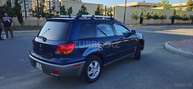 Mitsubishi Outlander 2004, 241,402 km - 2.4 l - Bakı