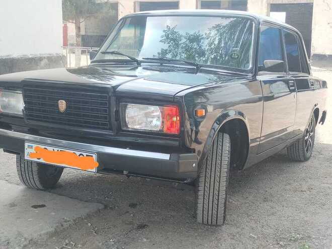LADA (VAZ) 2107 2010, 193,000 km - 1.6 l - Yardımlı