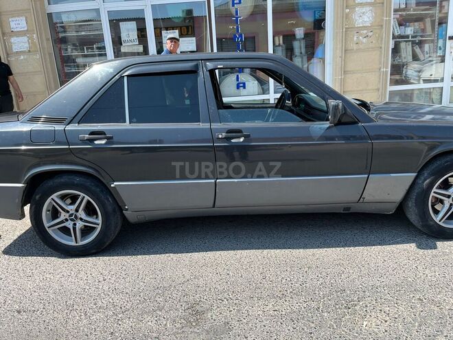 Mercedes 190 1991, 392,000 km - 2.0 l - Bakı