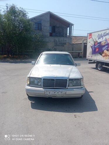 Mercedes E 200 d 1992, 400,000 km - 2.0 л - Bakı