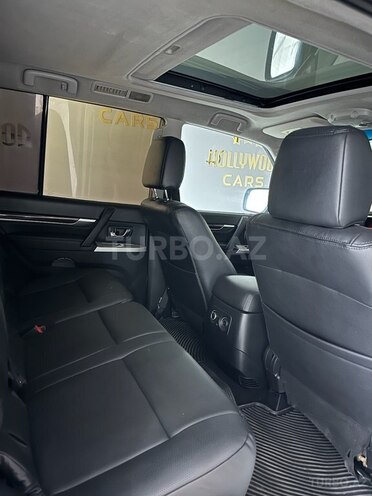 Mitsubishi Pajero 2012, 184,000 km - 3.5 л - Bakı