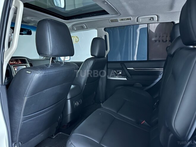 Mitsubishi Pajero 2012, 184,000 km - 3.5 л - Bakı
