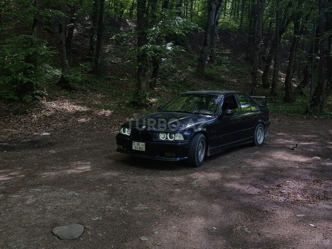 BMW 320 1998, 335,000 km - 2.0 l - Xaçmaz