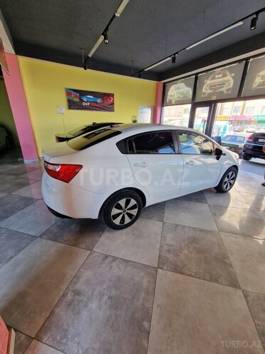 Kia Rio-3
