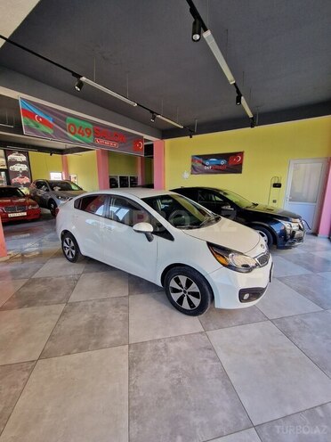 Kia Rio-6