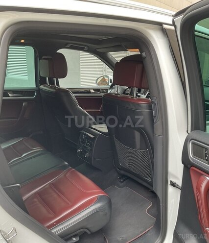 Volkswagen Touareg 2012, 89,500 km - 4.1 l - Bakı
