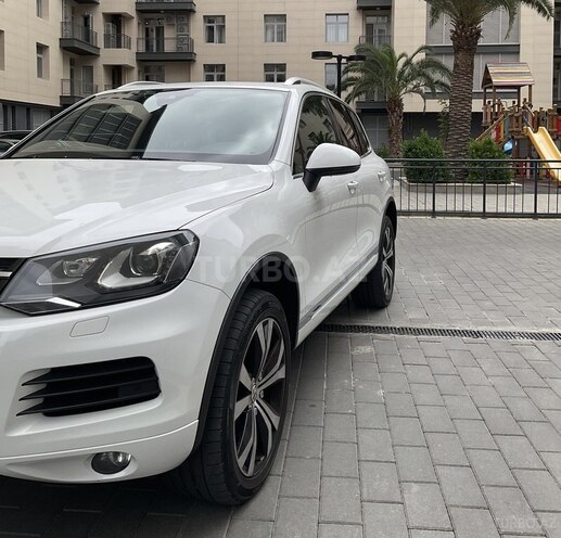 Volkswagen Touareg 2012, 89,500 km - 4.1 l - Bakı