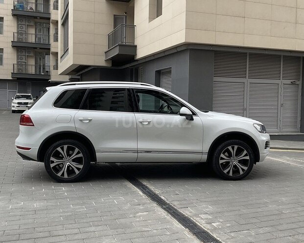 Volkswagen Touareg 2012, 89,500 km - 4.1 l - Bakı