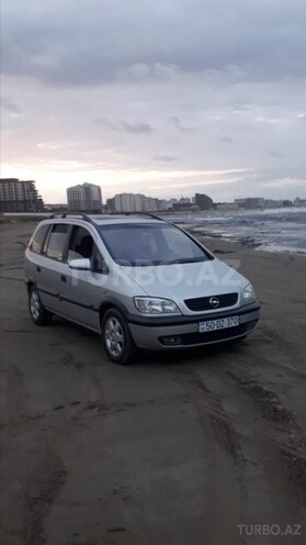 Opel Zafira-20
