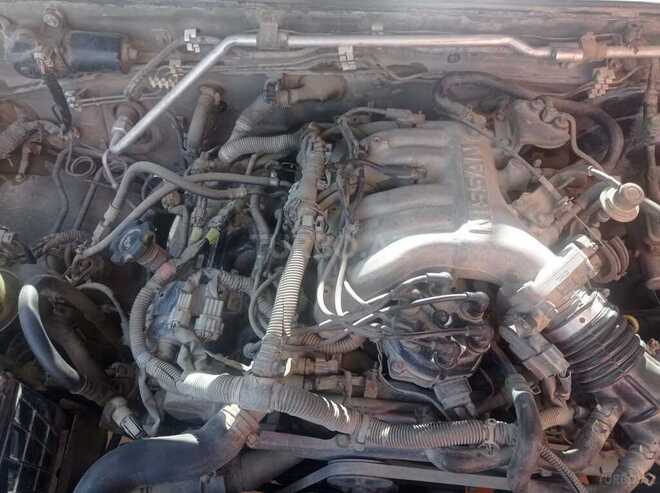 Nissan  2003, 451,000 km - 3.3 l - Bakı