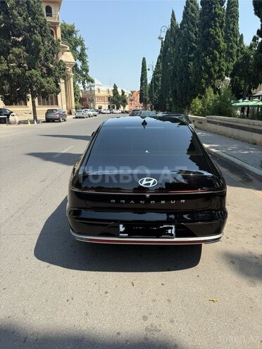 Hyundai Grandeur 2023, 27,000 km - 1.6 l - Gəncə