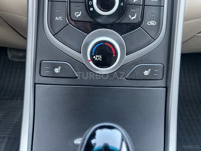 Hyundai Elantra 2014, 106,000 km - 1.8 l - Bakı
