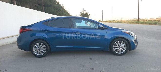 Hyundai Elantra 2015, 124,000 km - 1.8 l - Bakı