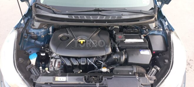 Hyundai Elantra 2015, 124,000 km - 1.8 l - Bakı