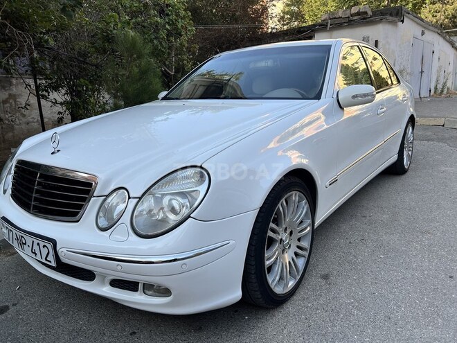 Mercedes E 240 2004, 319,100 km - 2.6 l - Bakı