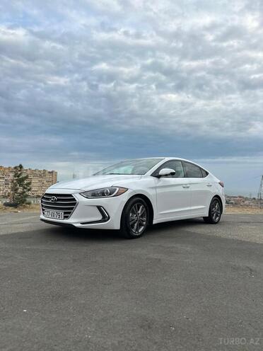 Hyundai Elantra 2017, 106,800 km - 2.0 l - Bakı
