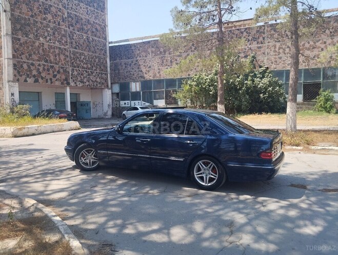 Mercedes E 220 d 2000, 547,000 km - 2.2 л - Bakı