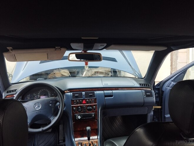 Mercedes E 220 d 2000, 547,000 km - 2.2 л - Bakı