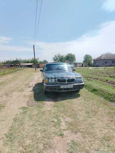GAZ 3110 2002, 130,000 km - 2.3 l - Sabirabad
