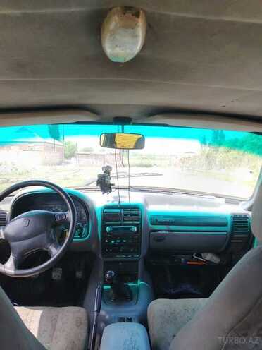 GAZ 3110 2002, 130,000 km - 2.3 l - Sabirabad