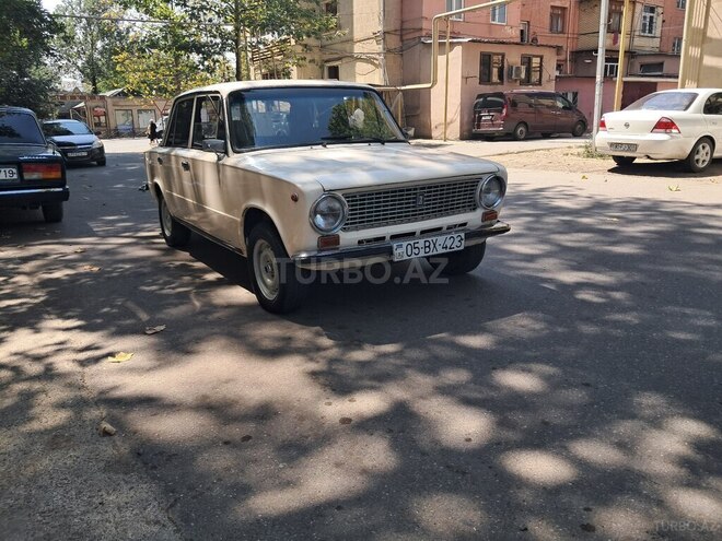 LADA (VAZ) 21011 1972, 392,000 km - 1.3 л - Qazax