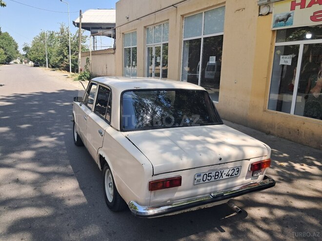 LADA (VAZ) 21011 1972, 392,000 km - 1.3 л - Qazax