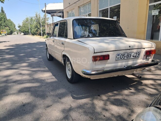 LADA (VAZ) 21011 1972, 392,000 km - 1.3 л - Qazax