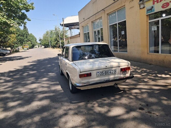 LADA (VAZ) 21011 1972, 392,000 km - 1.3 л - Qazax
