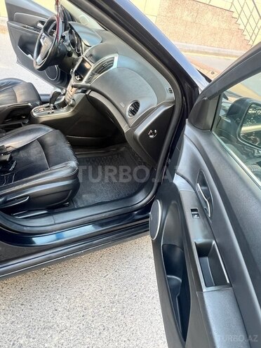 Chevrolet Cruze-10