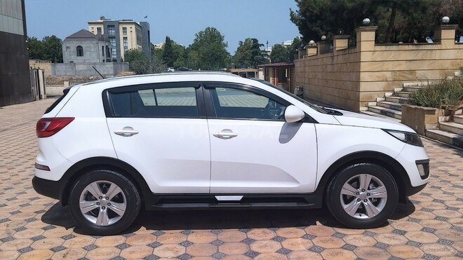 Kia Sportage 2012, 215,000 km - 2.0 l - Şəmkir