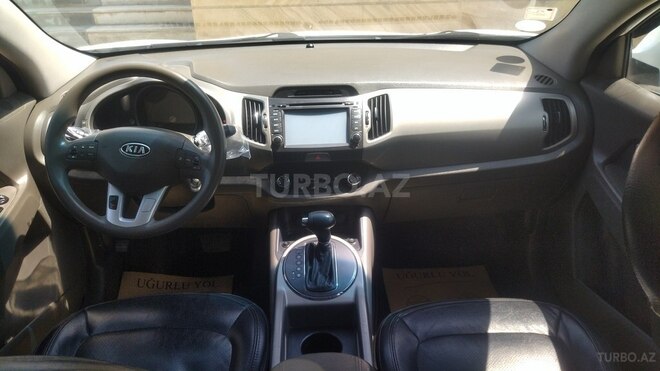 Kia Sportage 2012, 215,000 km - 2.0 l - Şəmkir