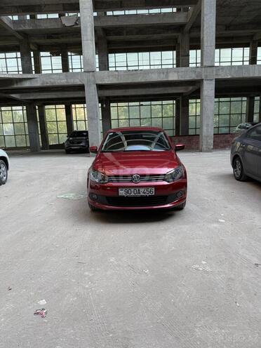 Volkswagen Polo 2015, 112,000 km - 1.6 l - Bakı