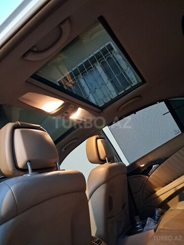 Mercedes E 280-17