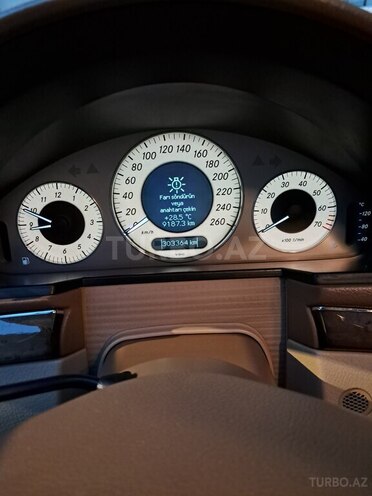Mercedes E 280-14