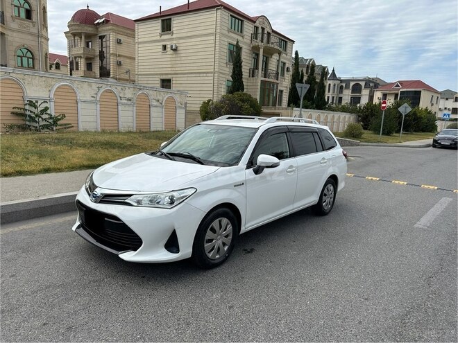 Toyota Corolla Fielder 2017, 112,000 km - 1.5 л - Bakı