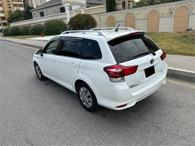 Toyota Corolla Fielder 2017, 112,000 km - 1.5 л - Bakı