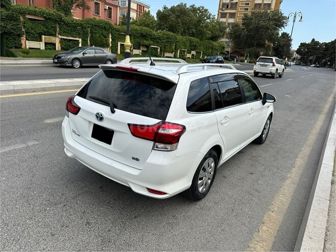 Toyota Corolla Fielder 2017, 112,000 km - 1.5 л - Bakı
