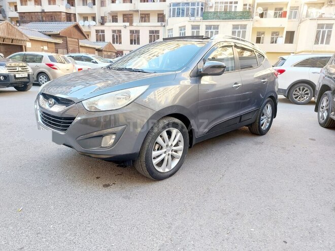 Hyundai ix35 2010, 181,000 km - 2.0 л - Bakı